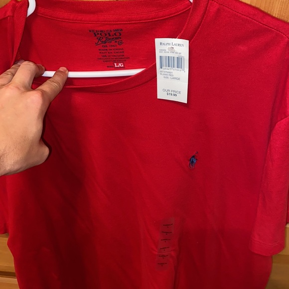Red polo shirt - Picture 5 of 6